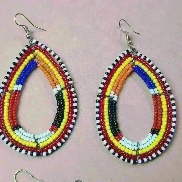 Beaded earrings bundle of 4 pairs of earrings - Picture 9 of 14